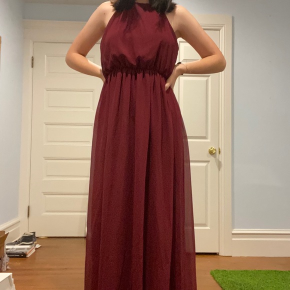 Halter burgundy formal dress - Picture 7 of 8